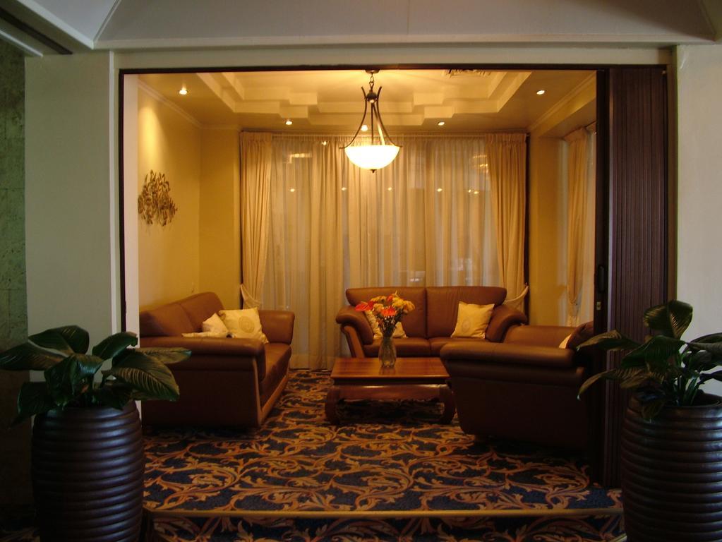 Ambassador Hotel & Casino Paramaribo Luaran gambar