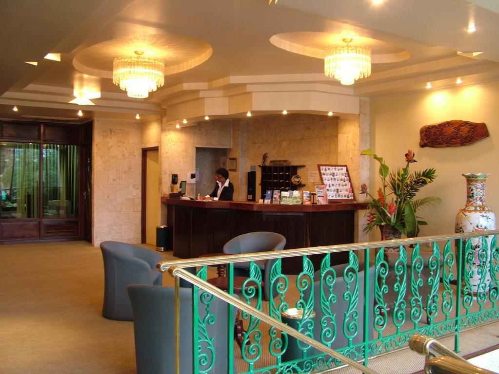 Ambassador Hotel & Casino Paramaribo Luaran gambar